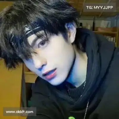 束启万